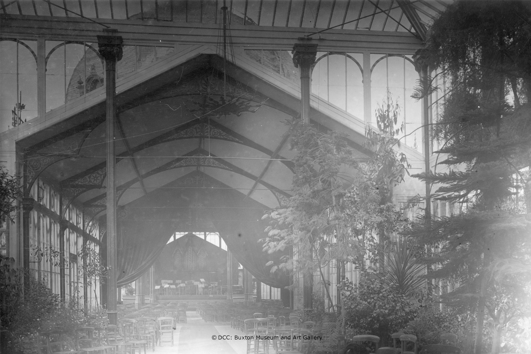 The Octagon - Pavilion Gardens - West Pavilion historic L14