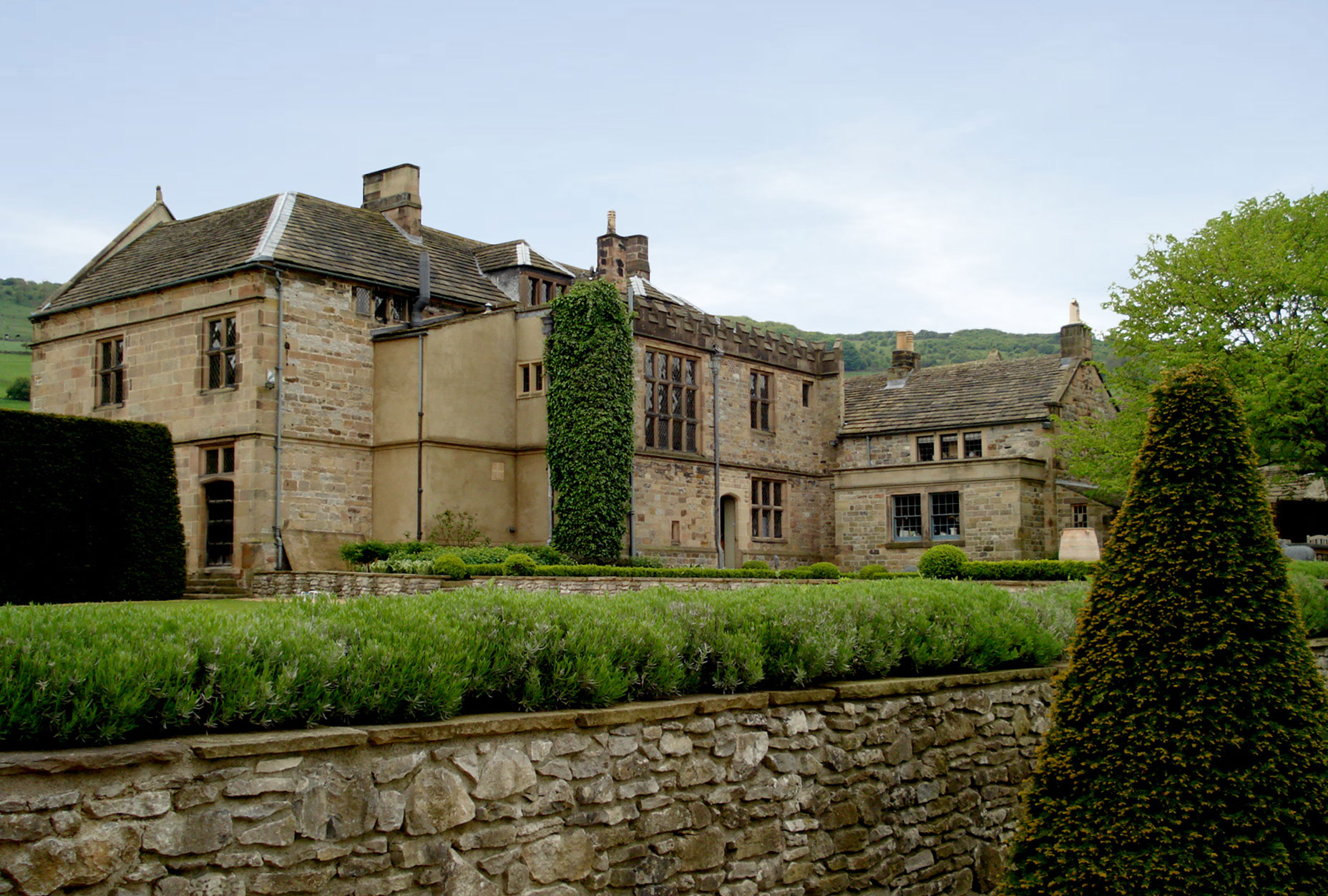 Snitterton Hall - Matlock - North elevation during works L2